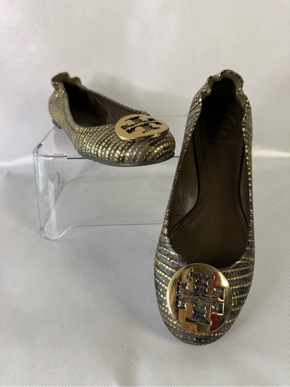 ✨ Tory Burch Metallic Gold & Black Reva Ballet Flats – Size 6M – NEW ✨